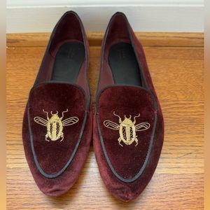 Elegant Burgundy Velvet Loafers with Gold Beetle Embroidery